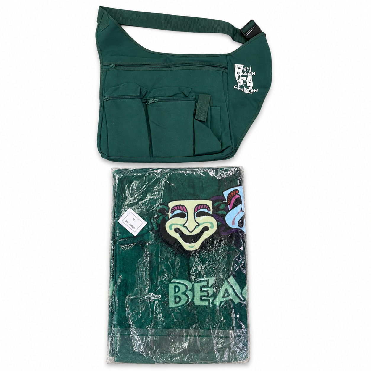 Lot serviette de plage backgammon + sac + dés – 600 pièces – sans marque communiquée